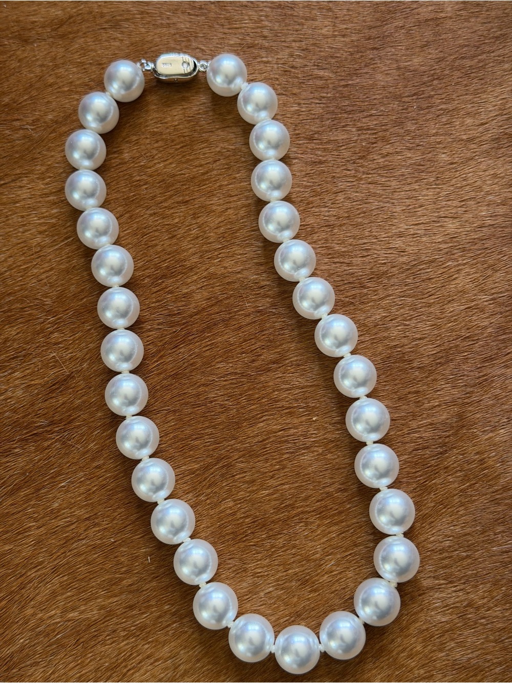 Brand new  White Pearl Strand Necklace